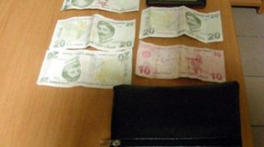 Pazarda Yankesicilik Yaptığı İddia Edilen Ş&uuml;pheli Yakalandı