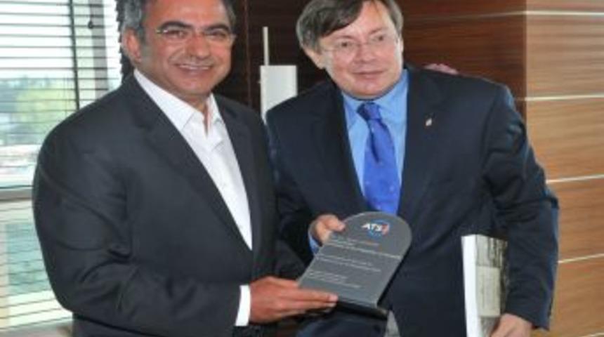 Macaristan B&uuml;y&uuml;kel&ccedil;isi: İşadamlarımız T&uuml;rk Partner Arıyor