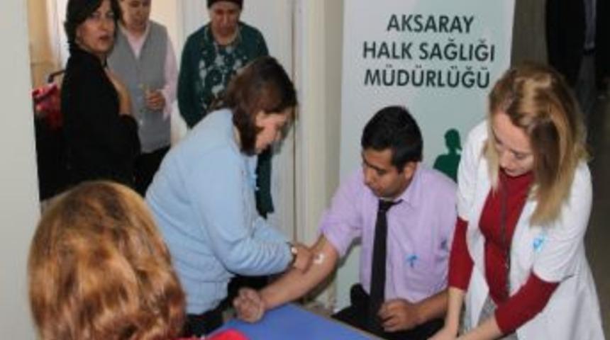 Diyabetle M&uuml;cadele İ&ccedil;in &Ouml;nce Kendilerinden Başladılar