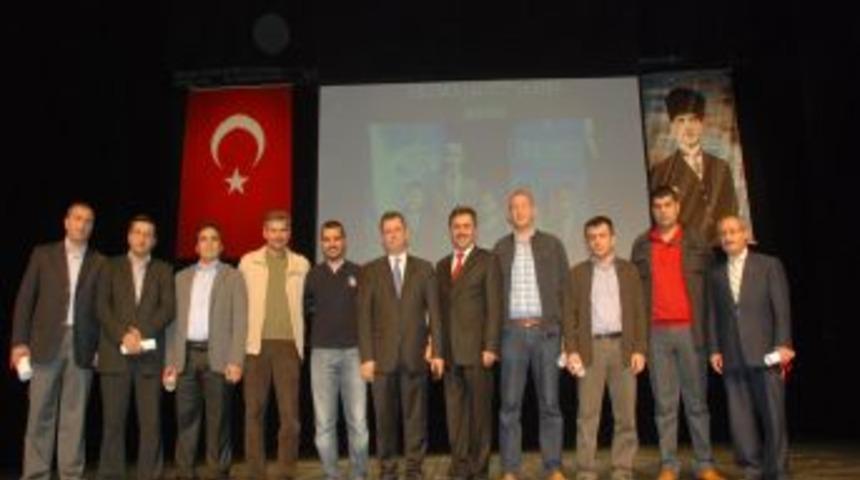 Kimse Yok Mu Derneği Kocaeli Şubesi'nden G&ouml;n&uuml;ll&uuml;lerine 'kurban Teşekk&uuml;r&uuml;'