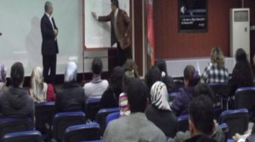 Aksaray'da 120 &Ouml;ğretmen Birbirine Eğitim Verdi