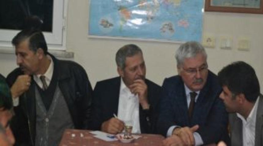 G&uuml;neşler Mahallesi Sakinleri Bakan Dişli'den Kapalı Semt Pazarı İstedi