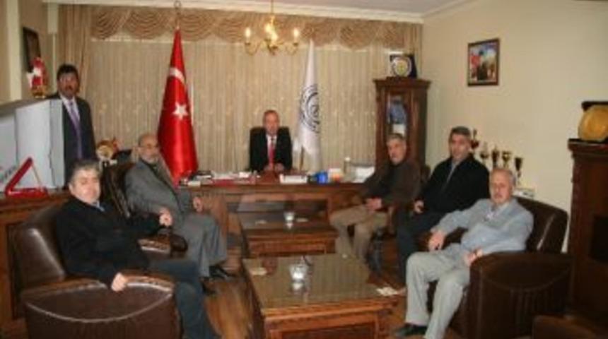 Sungurlu Tso'dan Bin 500 &Ouml;ğrenciye Kışlık Bot Yardımı
