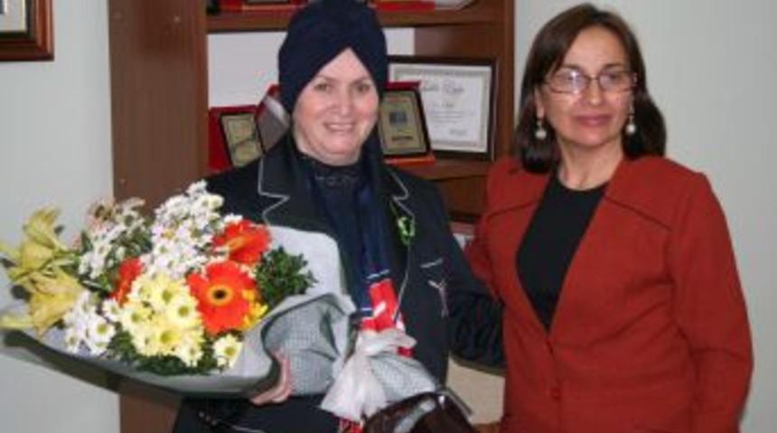 &ldquo;Kanser Hastaları Toplumdan Dışlanmamak I&ccedil;in Maske Takmıyor&rdquo;