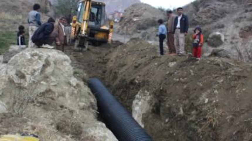 Hakkari&rsquo;de Alt Yapı &Ccedil;alışmaları