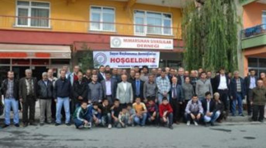 Başkan Akg&uuml;n Sivas&rsquo;lılarla buluştu