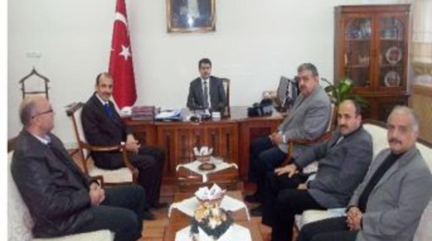 Kayısı Araştırma Ve Geliştirme Derneği'nden Vali Vasip Şahin'e Ziyaret
