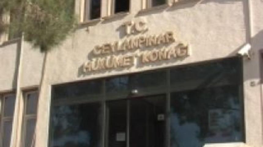 Kaymakamlık binasına mermi