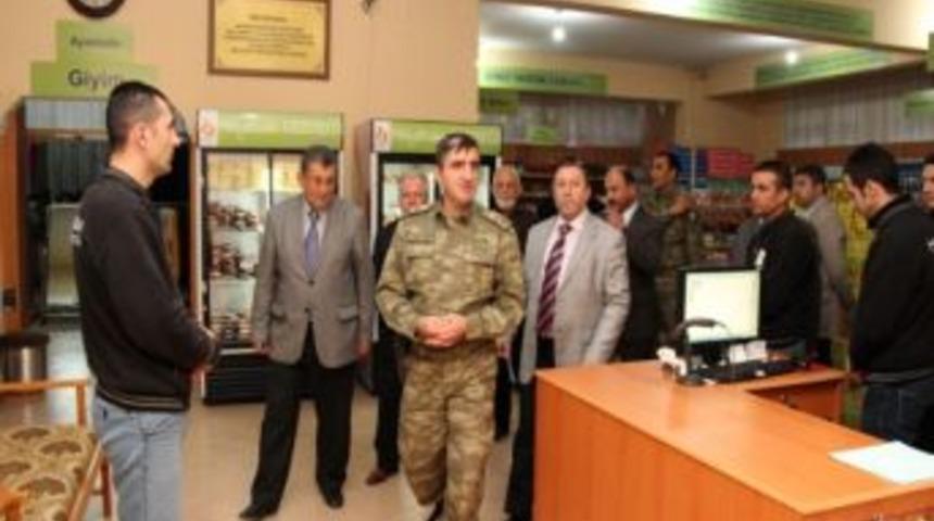 Yıldızdan Paşa&rsquo;dan Hayatcan&rsquo;a Ziyaret