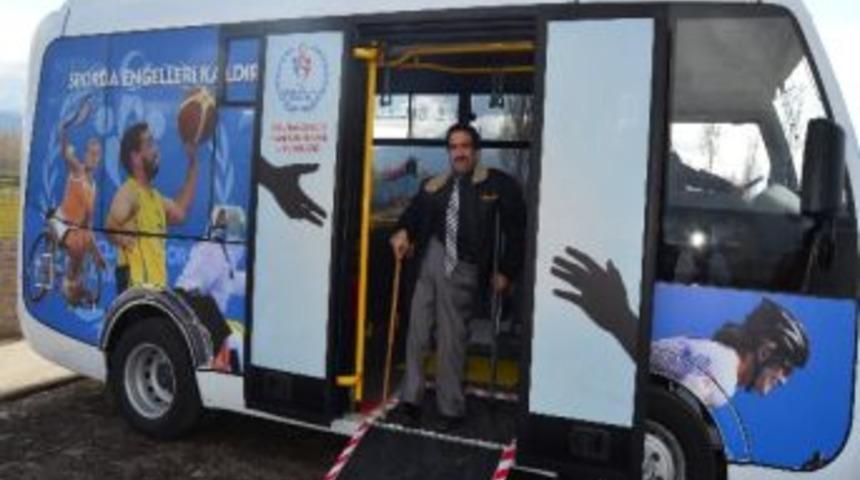 Efe&rsquo;den Engelli Ara&ccedil; Teşekk&uuml;r&uuml;r&uuml;