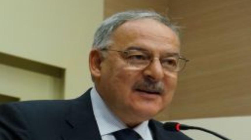 CHP, Suriye'deki Gazetecilerle Ilgili Girişimde Bulundu