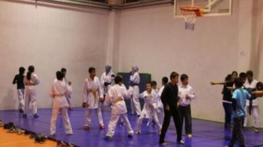 Karate Kursu Başladı