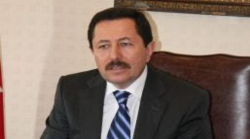 Hayırsever İş Adamlarından &Ouml;rnek Davranış