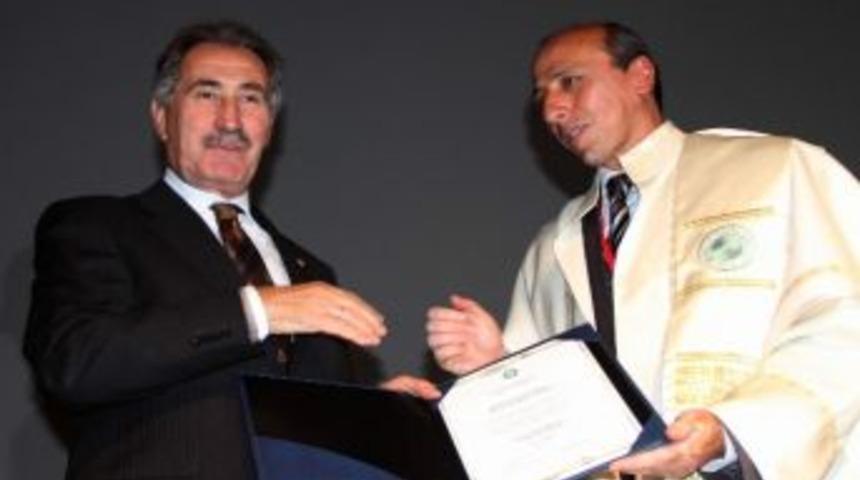 Uludağ &Uuml;niversitesi'nden Bakan G&uuml;nay'a &lsquo;fahri Profes&ouml;rl&uuml;k&rsquo; Payesi