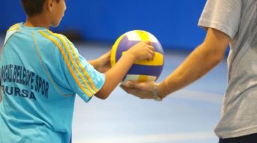 Kış Spor Okulları 10 Branşta Başlıyor