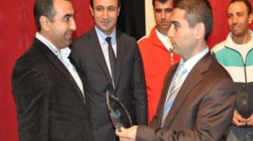 Siirt'te Okul Sporları Sezonu A&ccedil;ıldı