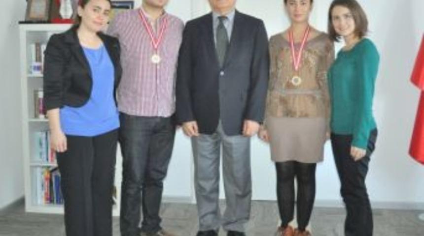 Lezzetli Ellere &Ouml;d&uuml;l Verildi