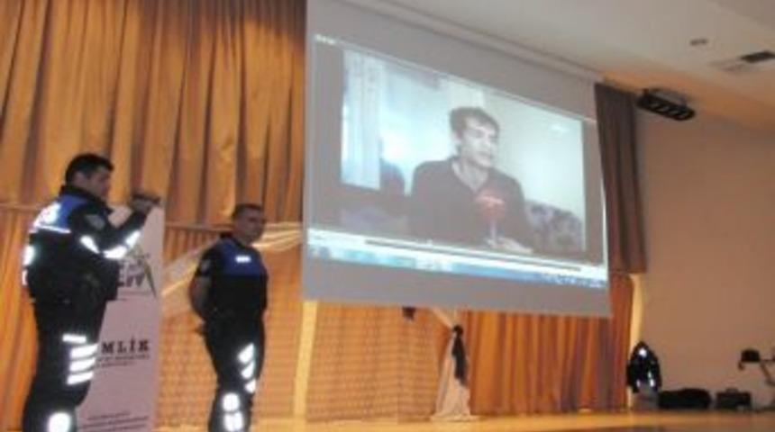 Polisten Uyuşturucu Semineri