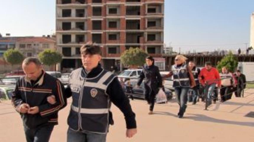 Edremit Belediyesi Operasyonunda 9 Zanlı Adliyeye Sevk Edildi