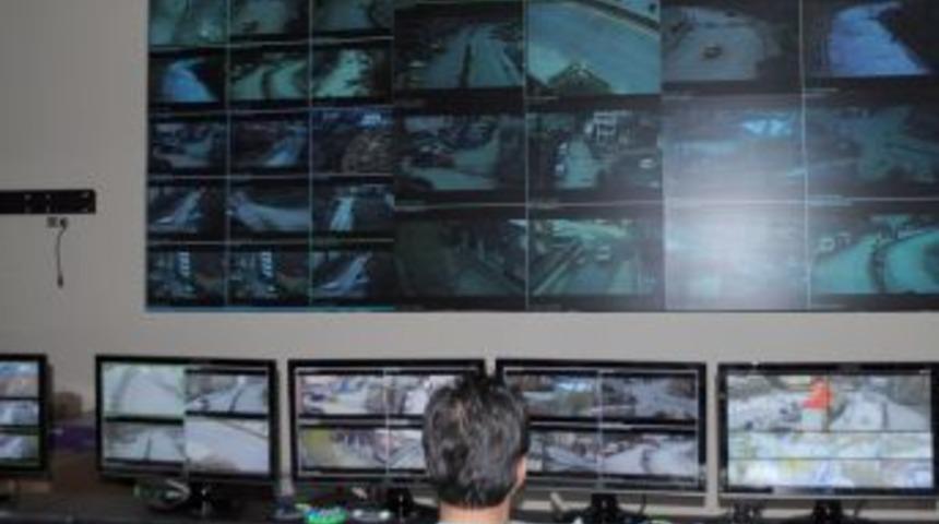 Hakkari&rsquo;de Mobese Kameraları Sayesinde Olaylara Anında M&uuml;dahale Ediliyor