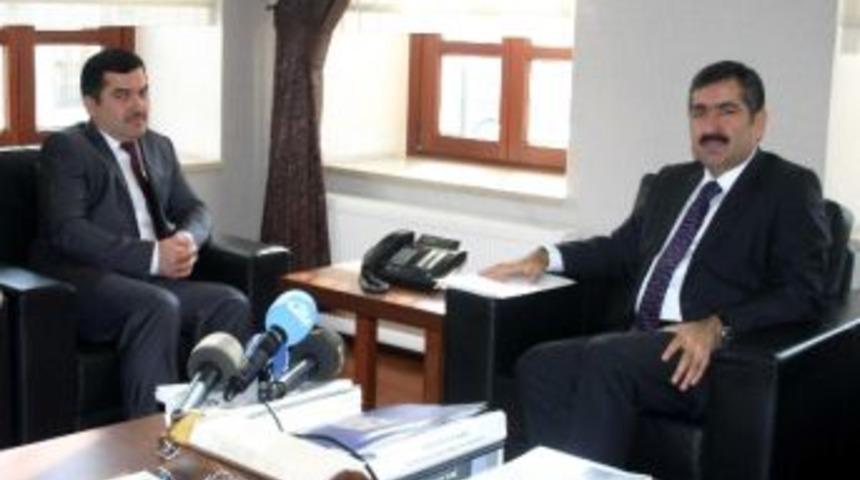 Tacik B&uuml;y&uuml;kel&ccedil;i&rsquo;den Vali Doğan&rsquo;a Ziyaret