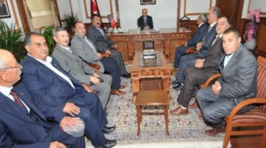 Ziraat Odası Başkanlarından Vali &Ccedil;akacak&rsquo;ı Ziyaret Etti