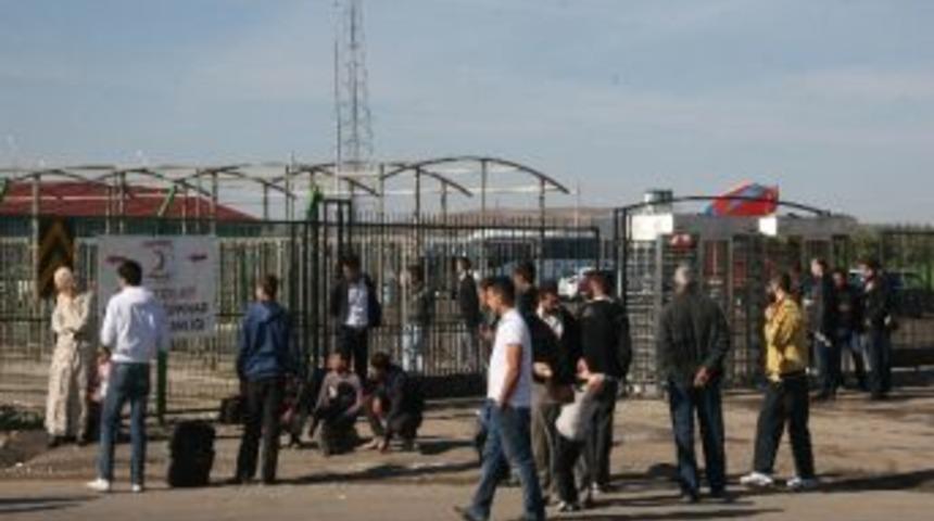 Suriyeli M&uuml;lteci Sayısı 120 Bine Dayandı