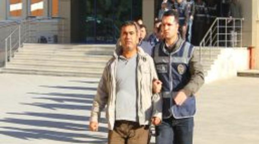 Akaryakıt Ka&ccedil;ak&ccedil;ılığına Darbe: 33 Kişi G&ouml;zaltına Alındı