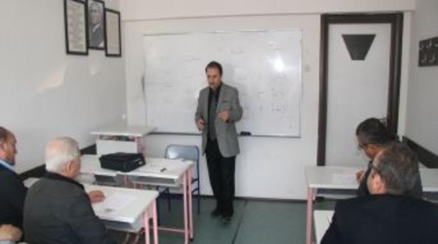 Bursa Tarihi &Ccedil;arşı Esnafı, Arap&ccedil;a Ve İngilizce &Ouml;ğreniyor