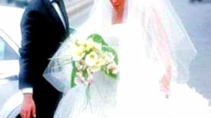 SİBEL CAN- HAKAN URAL