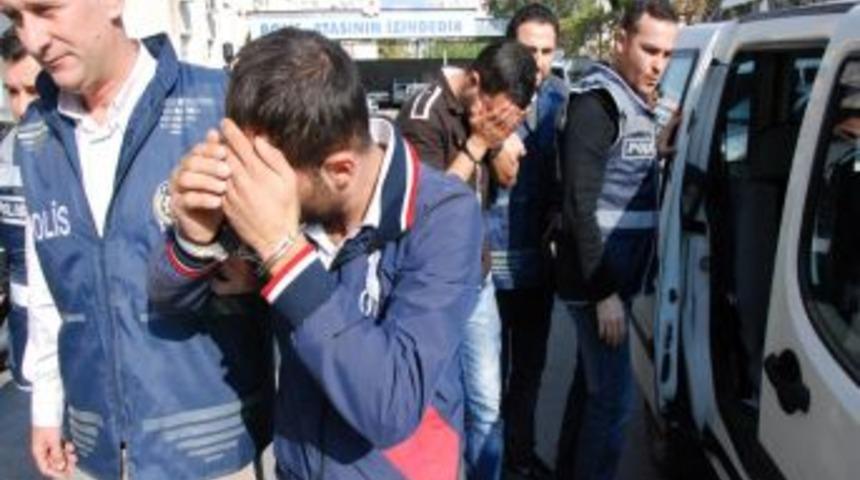 Aynı Marketi Ikinci Defa Soyan Hırsızlar Yine Yakalandı