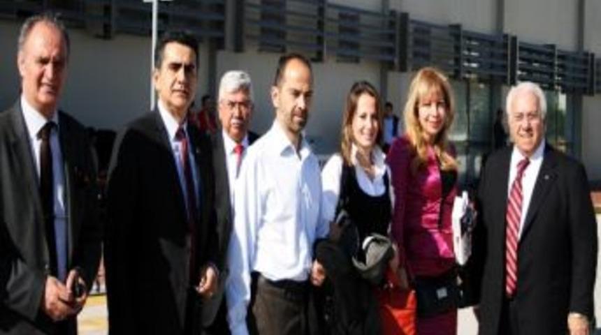 Akut Başkanı Mahruki Adana&rsquo;da
