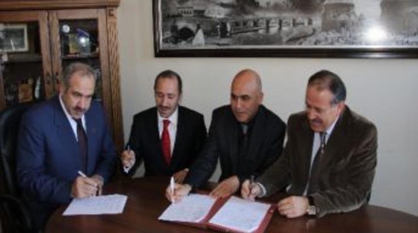 Yakutiye Belediyesi Milli Eğitim İle Protokol İmzaladı