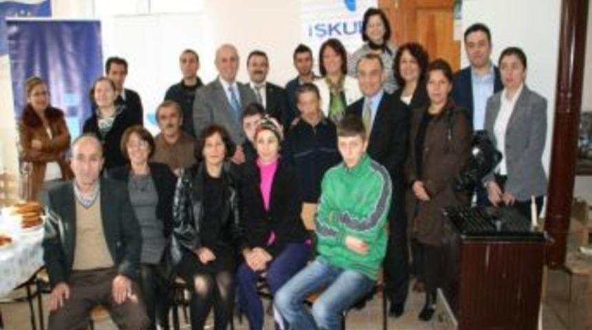 Devrek&rsquo;te Engelliler İ&ccedil;in Baston Ve Ahşap Boyama Kursu