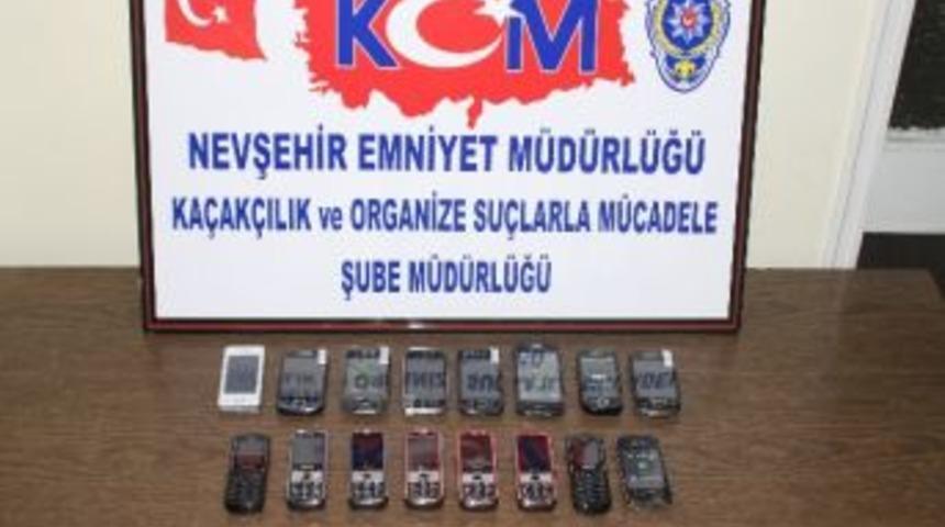 Ka&ccedil;ak Cep Telefonları Ele Ge&ccedil;irildi