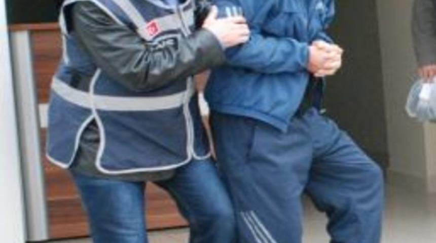 İzmit&rsquo;te 3 Kişinin Yaralandığı Kavgada 1 Tutuklama