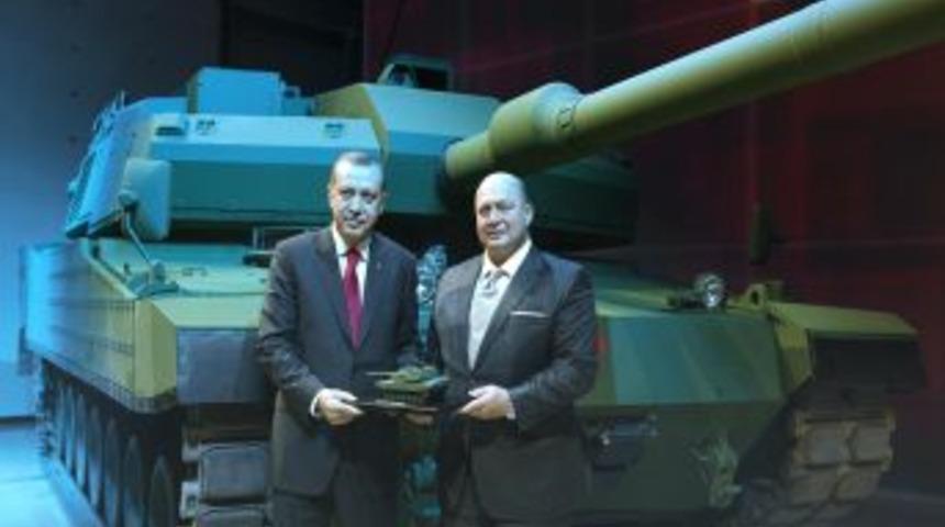 Milli Tank Altay&rsquo;ın Prototipi Başbakan Erdoğan'ın Katılımıyla Tanıtıldı