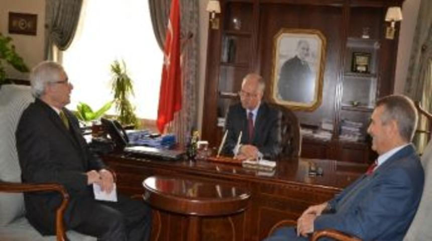 Ensar Vakfı&rsquo;ndan Vali Daş&ouml;z&rsquo;e Ziyaret