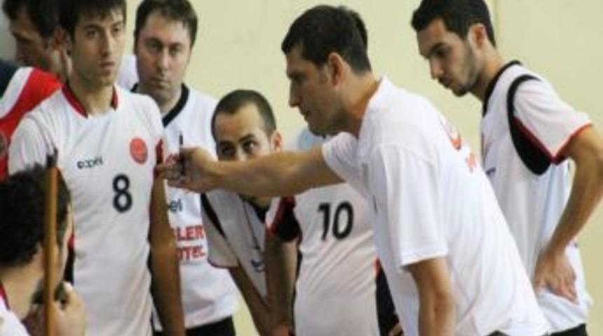 Hasad Gsk Voleybol Takımı Gebze Spor Ma&ccedil;ına Hazırlanıyor