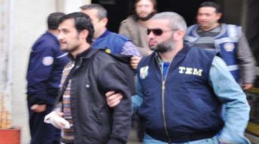 İzmir&rsquo;deki Ter&ouml;r Operasyonu