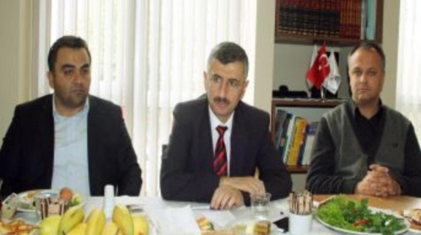 Vali Bektaş: Kabahati Birilerine Yıkarak Işin I&ccedil;inden &Ccedil;ıkamayız