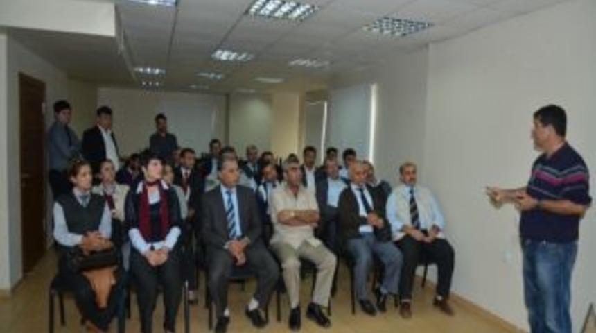 Otob&uuml;s Şof&ouml;rlerine Engellilerle İletişim Semineri