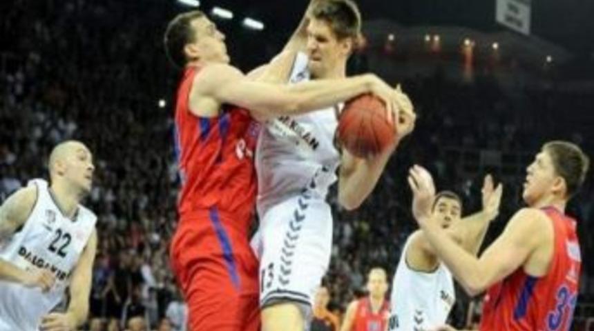 Banvit Evinde Beşiktaş'ı Bekliyor