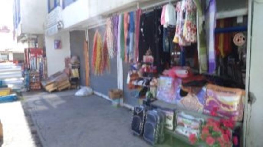 Varto&rsquo;da Kepenk Kapatma Eylemi