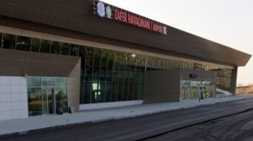 Zafer Havaalanı U&ccedil;uşlara Hazır