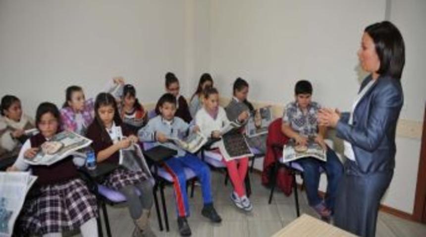Altındağlı Gen&ccedil;lere &lsquo;gazetecilik&rsquo; Dersi