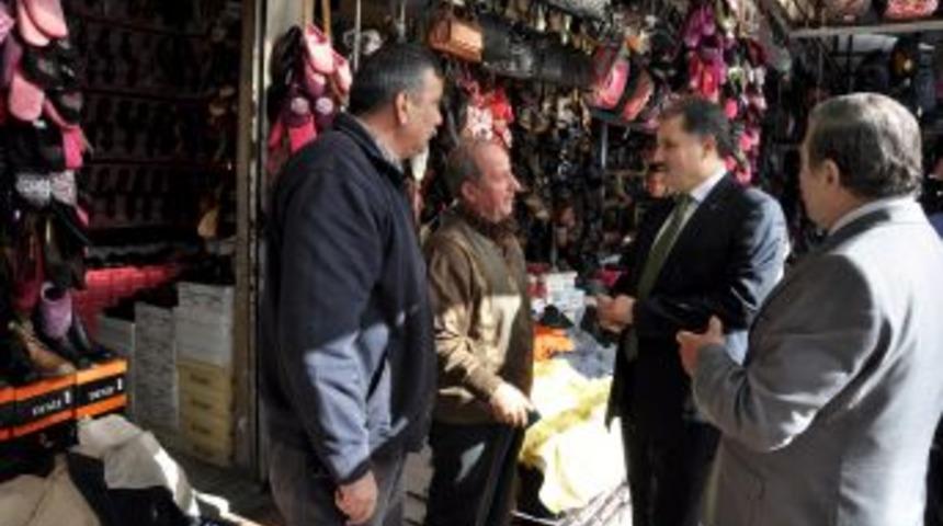 &Ccedil;akır Ayakkabıcılar &Ccedil;arşı&rsquo;sını gezdi