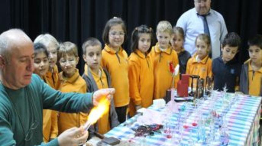 &Ouml;ğrenciler T&uuml;rk Sanatlarını Uygulamayla &Ouml;ğreniyor