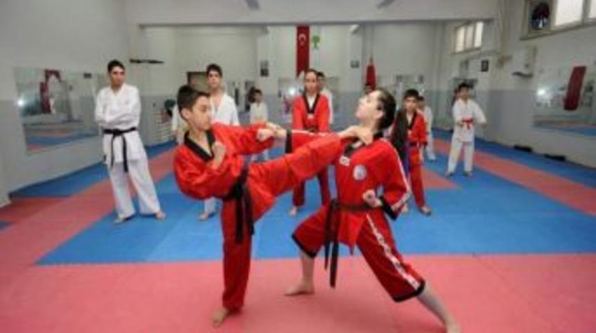 Şehitkamil&rsquo;li Karateciler Milli Takım Kampına Gidiyor