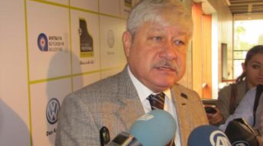 Başkan Akaydın: Cumhurbaşkanı G&uuml;l, B&uuml;y&uuml;kşehir Yasası'nı Umarım Onaylamaz